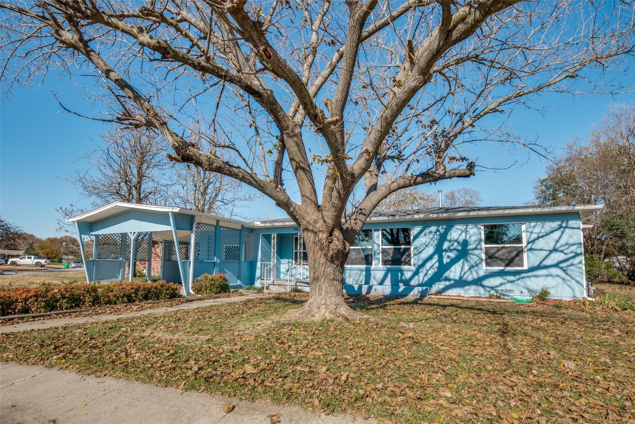 1701 Merrywood Way