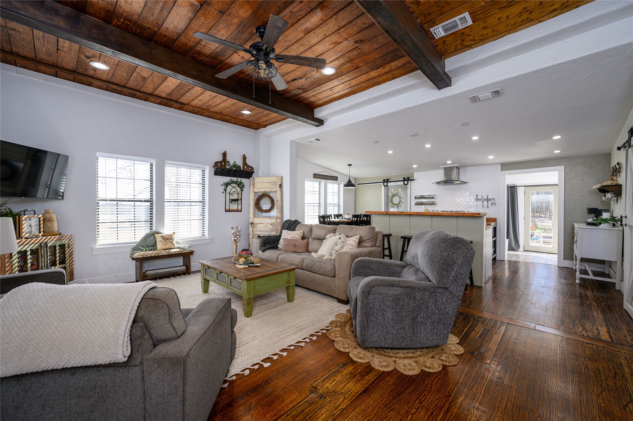 4597 W Line Road
