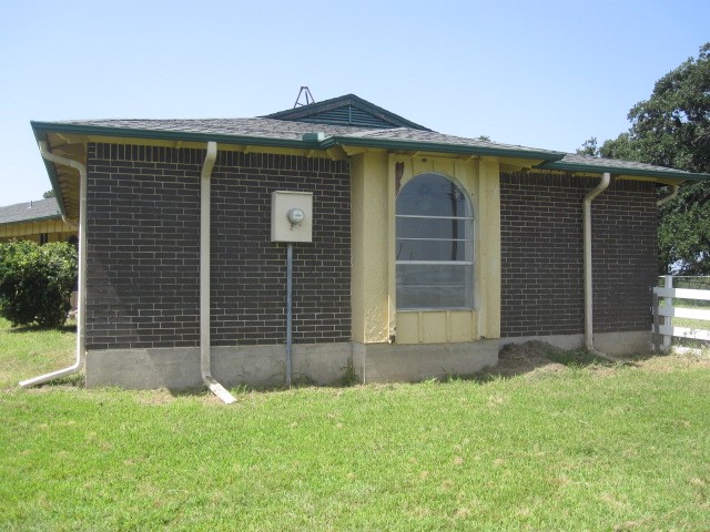 2345 County Road 211