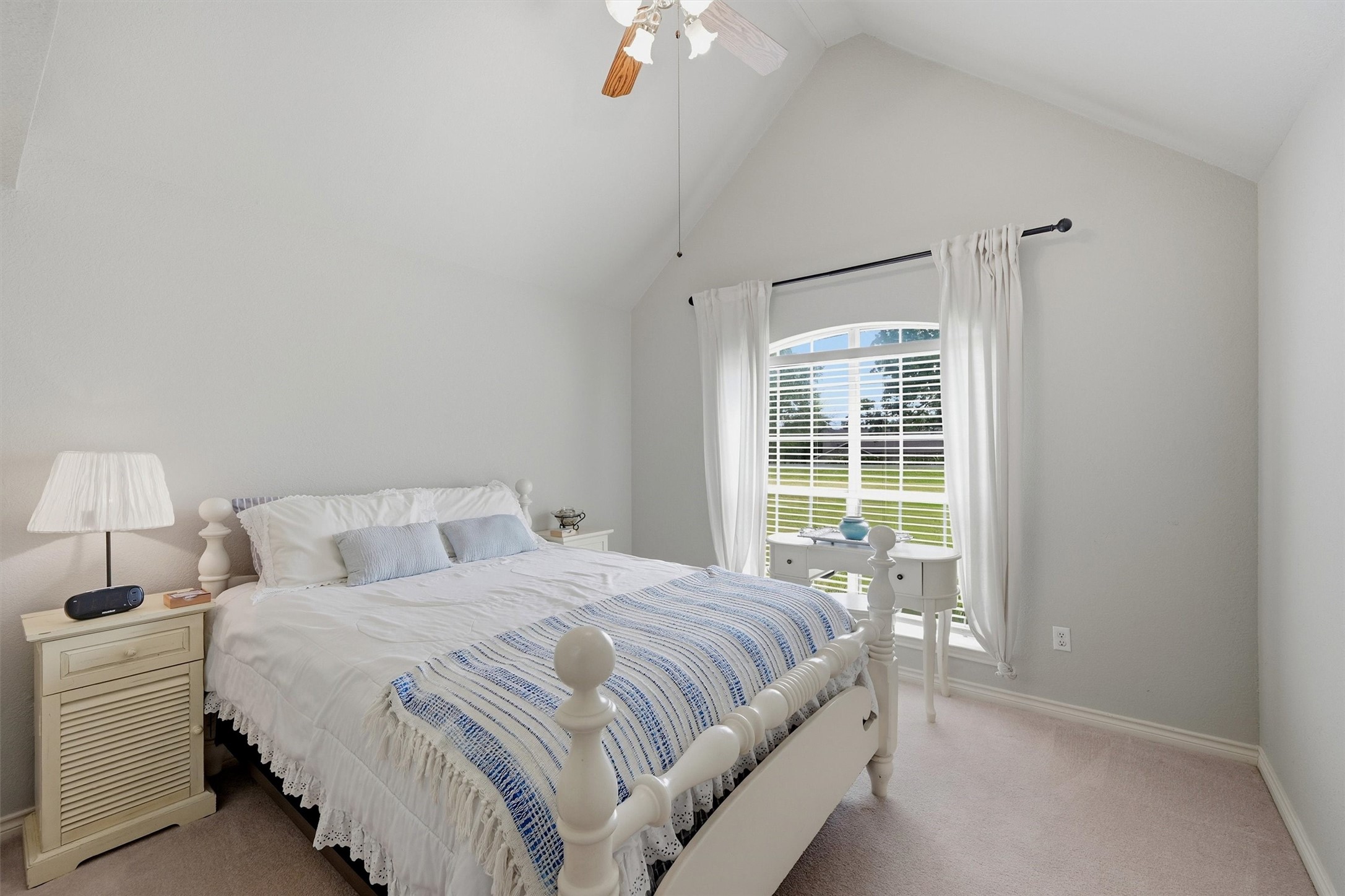 102 Mohawk Cove