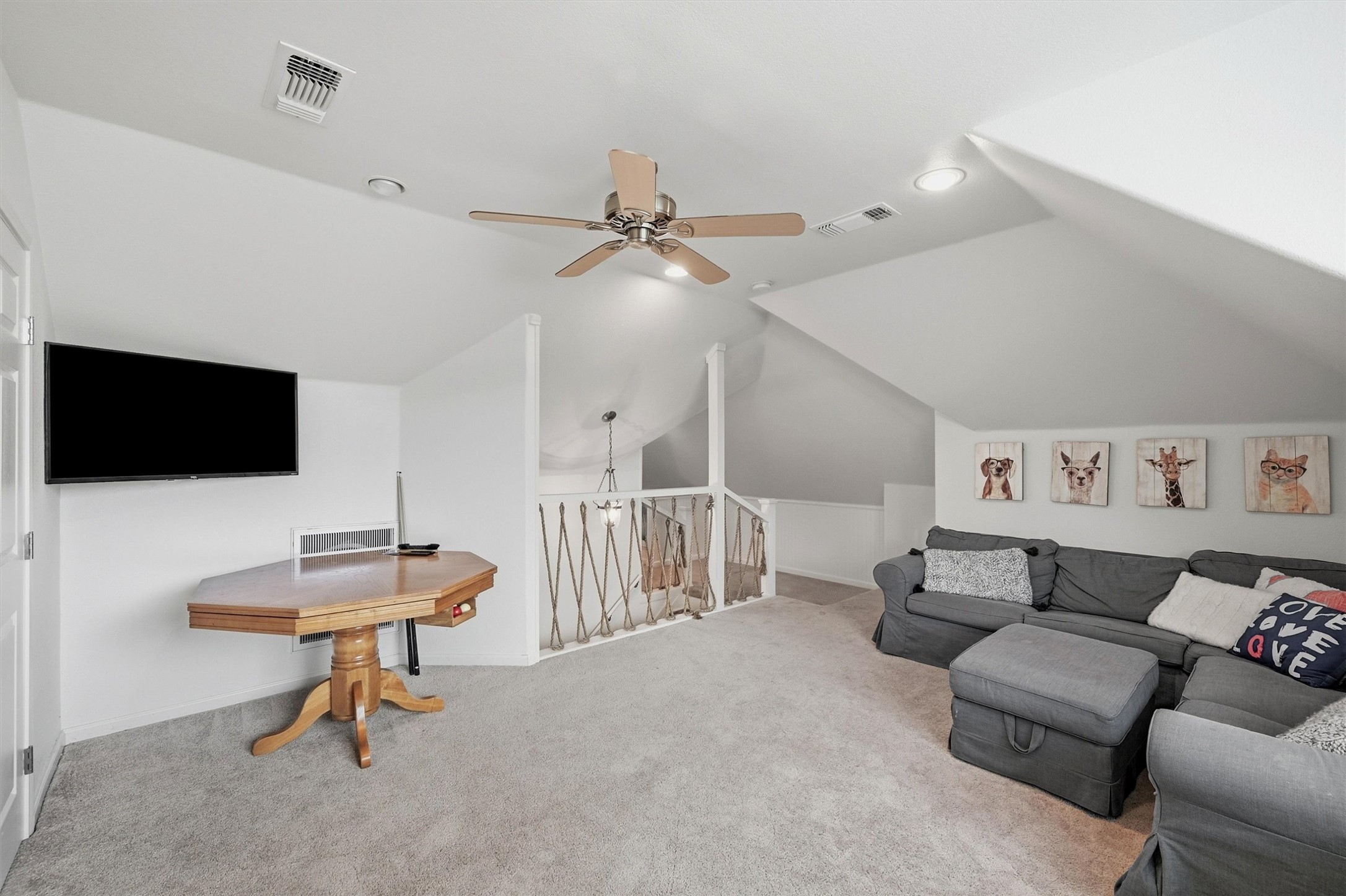 102 Mohawk Cove