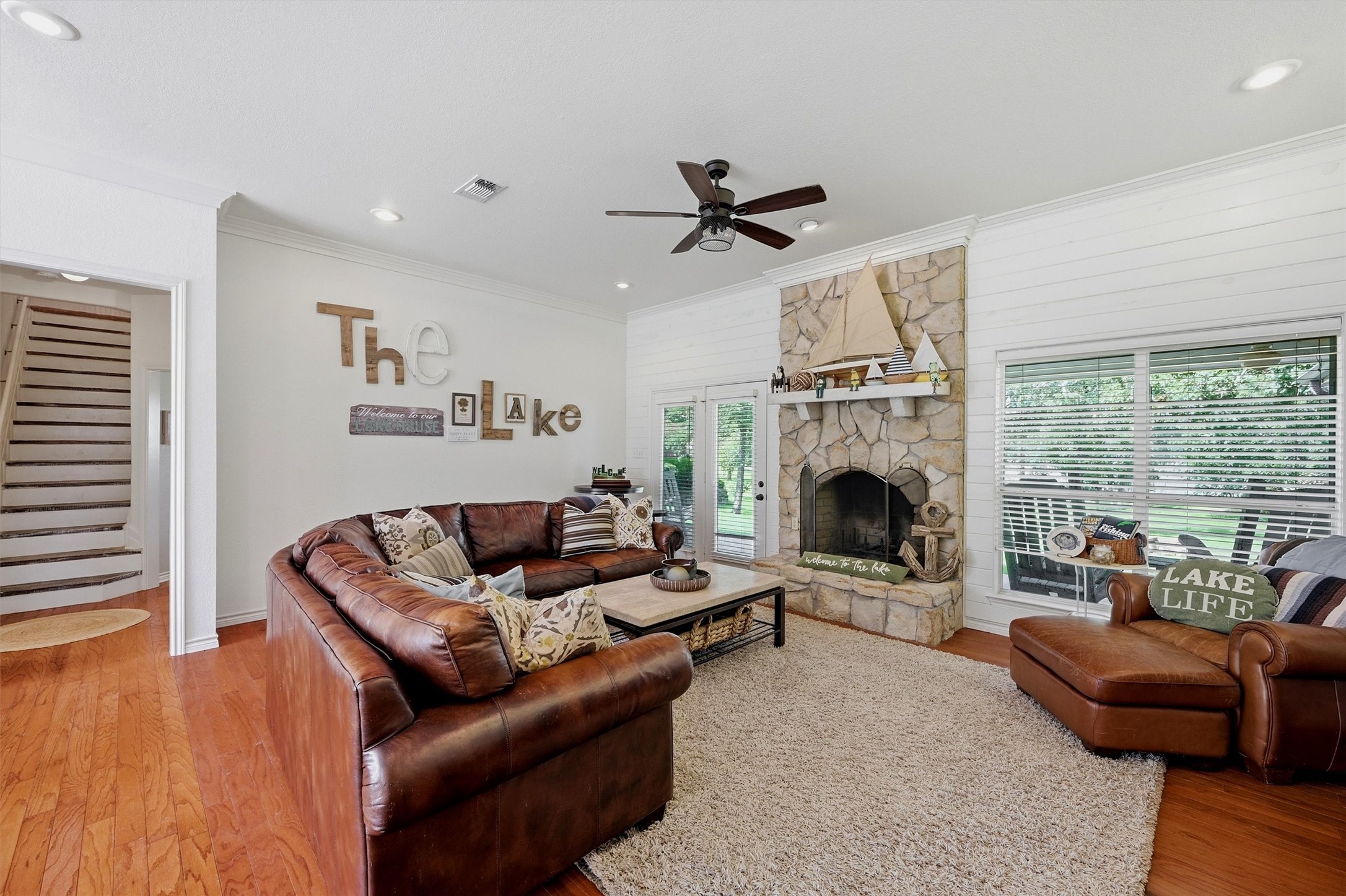 102 Mohawk Cove