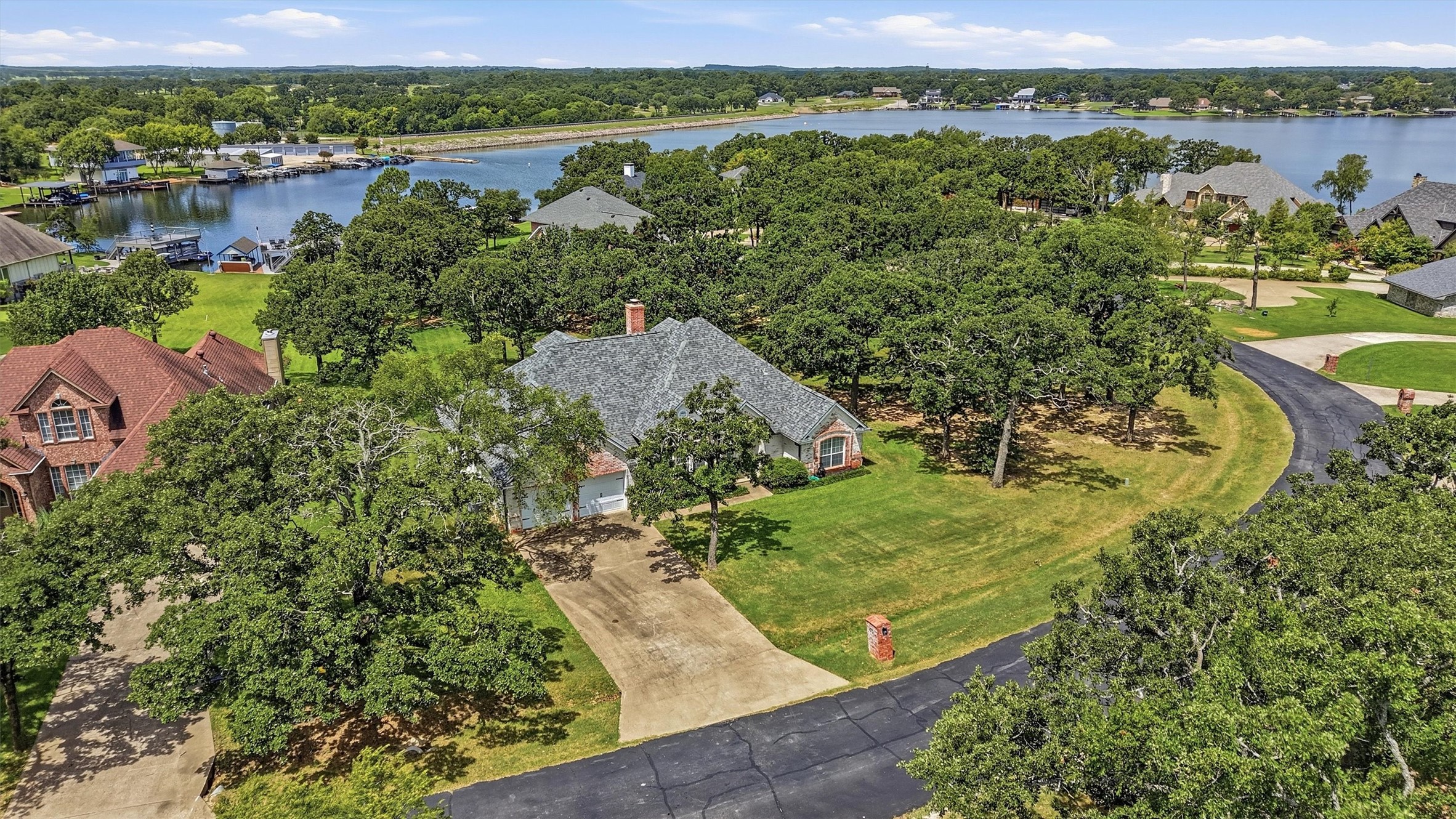 102 Mohawk Cove