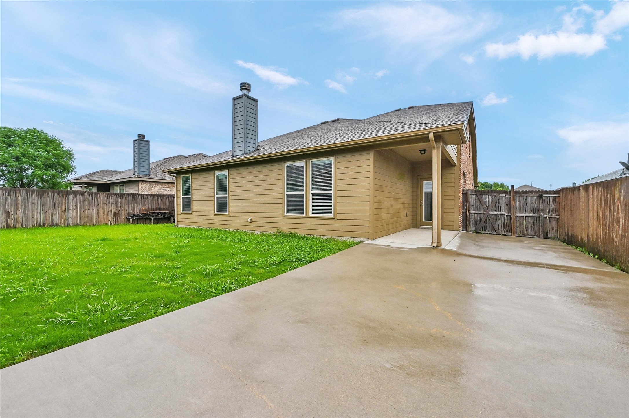 1512 Greenbrier Drive