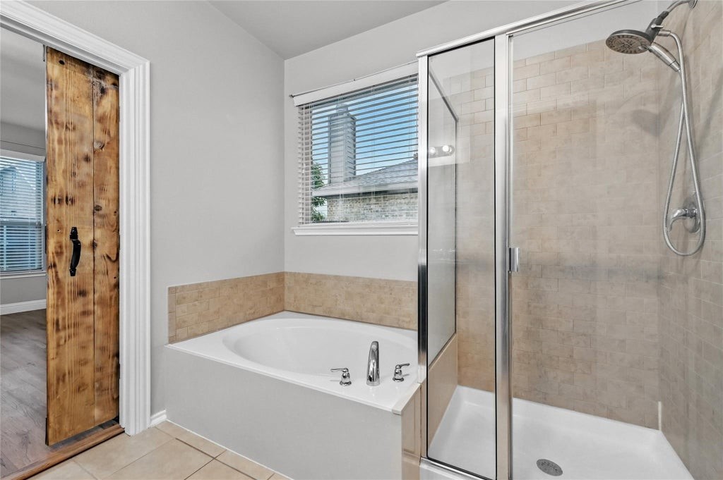 1512 Greenbrier Drive