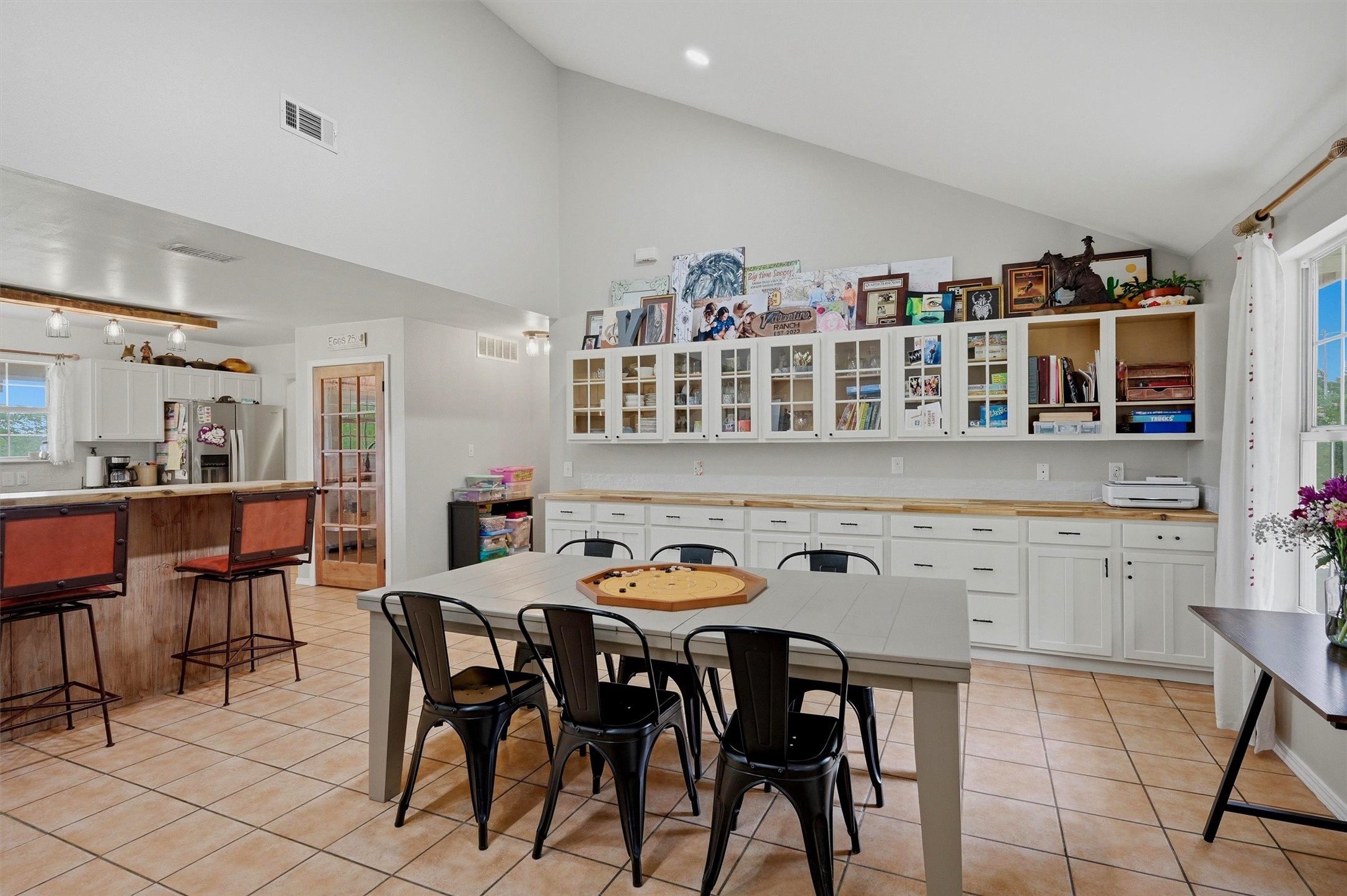 905 Crawford Road