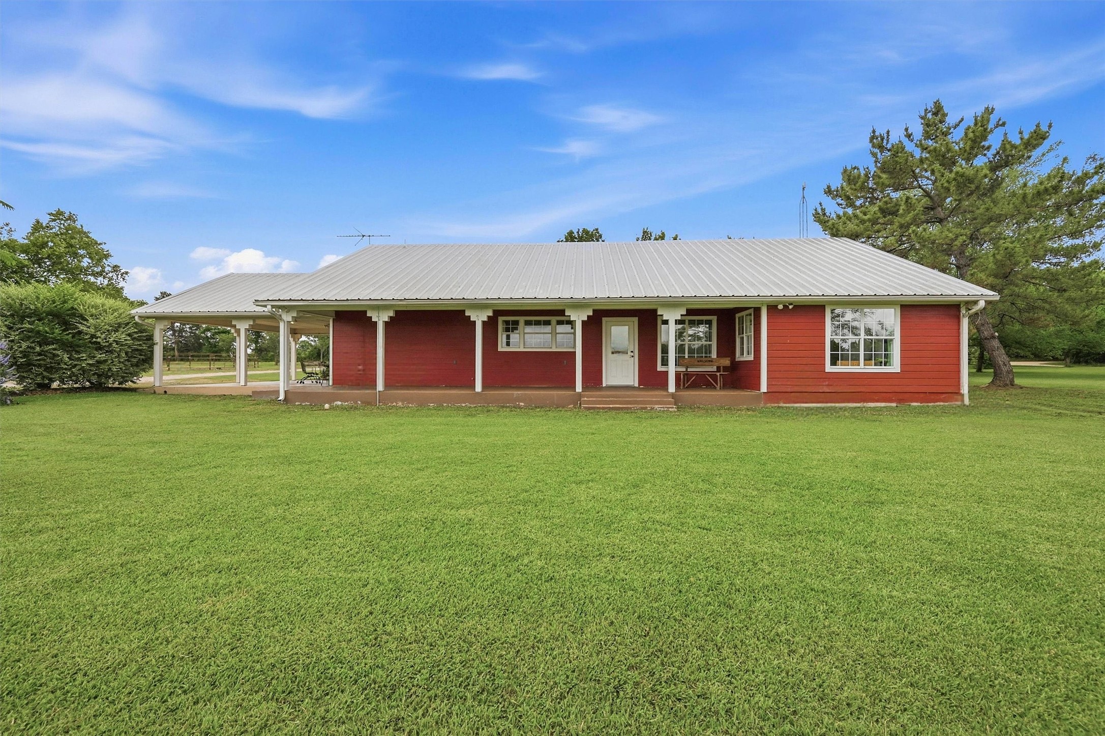 905 Crawford Road