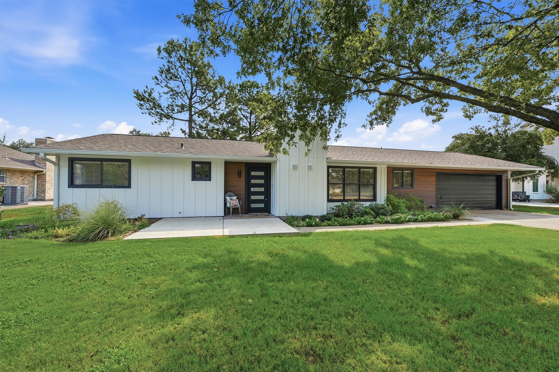 722 Kiowa Drive W