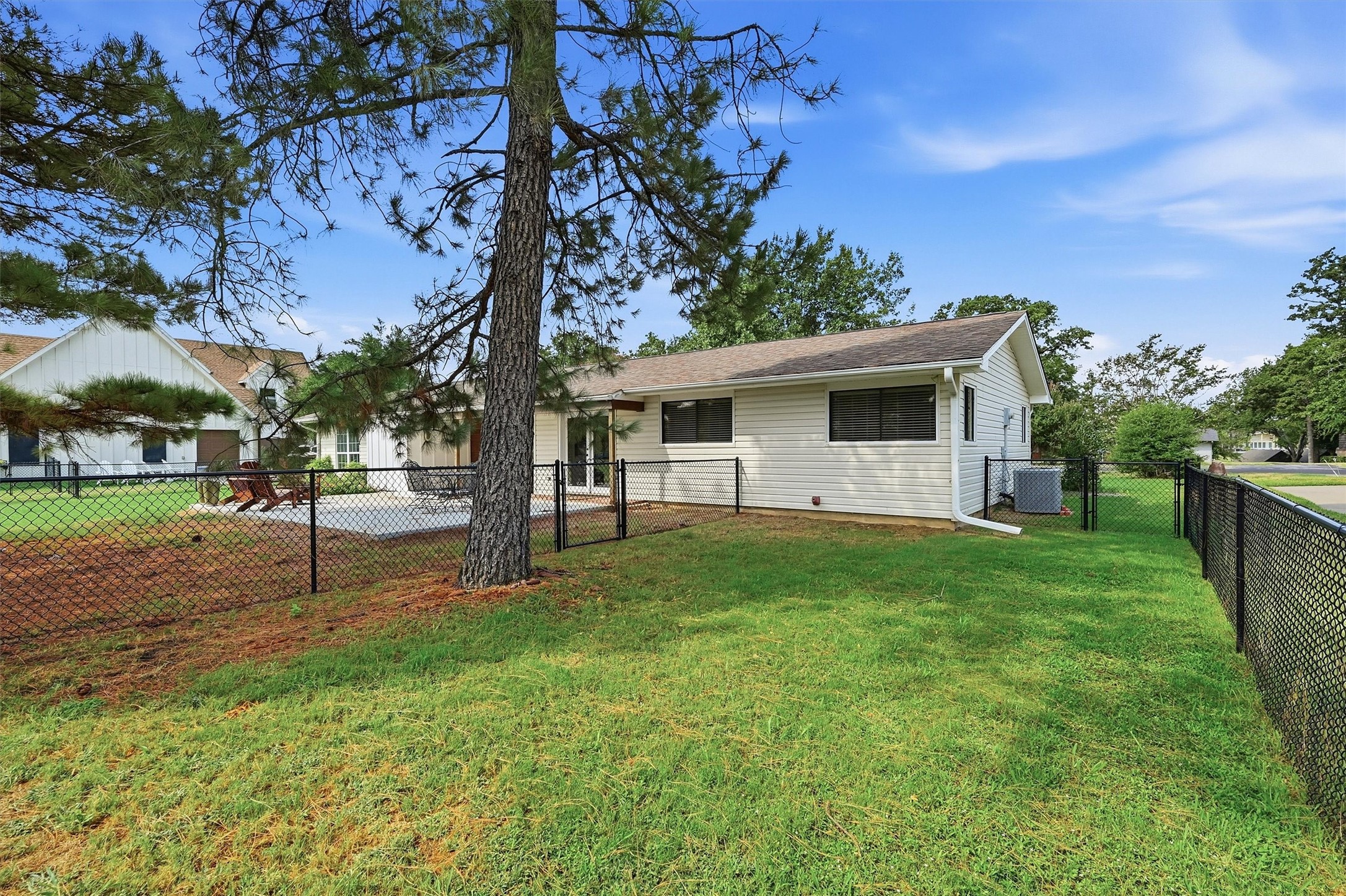 722 Kiowa Drive W