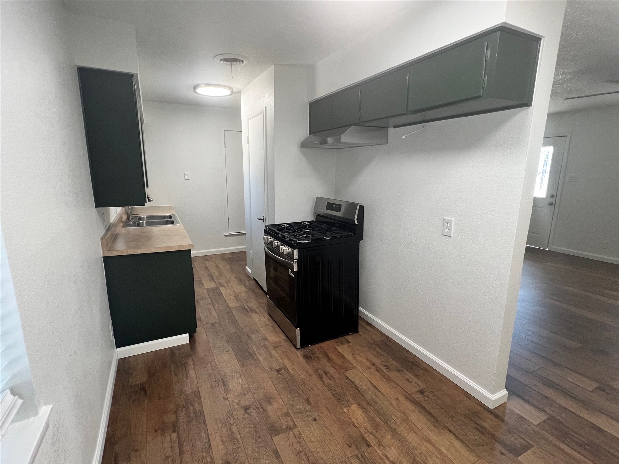 115 Burl Street