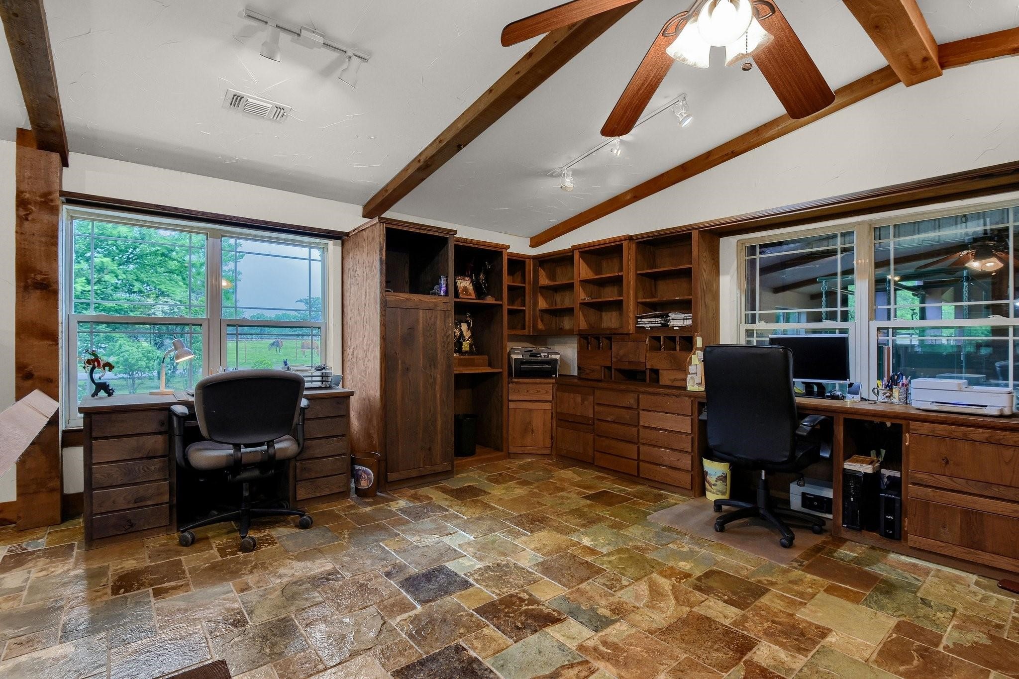 10898 Friendship Road