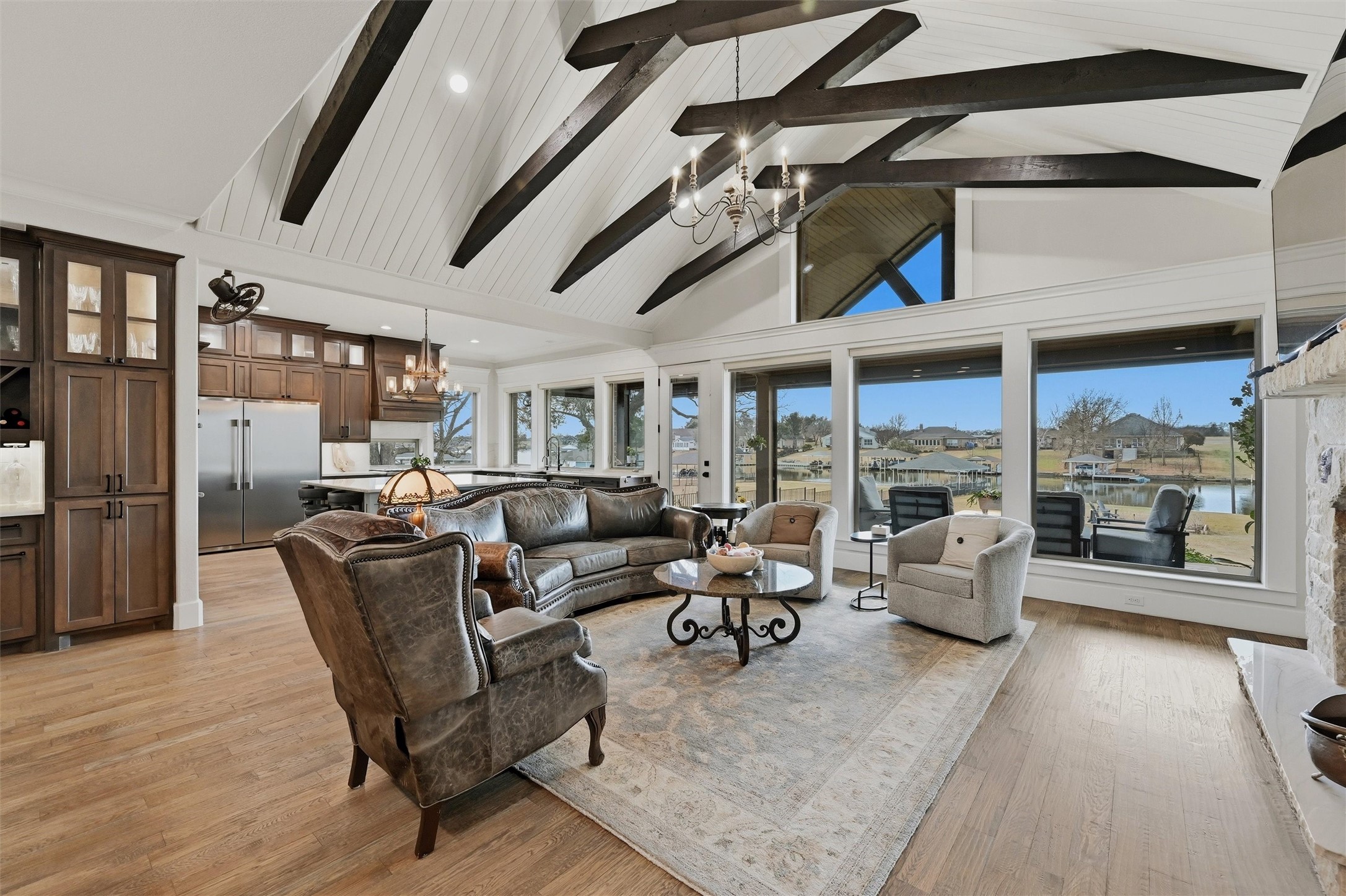 613 Kiowa Drive W