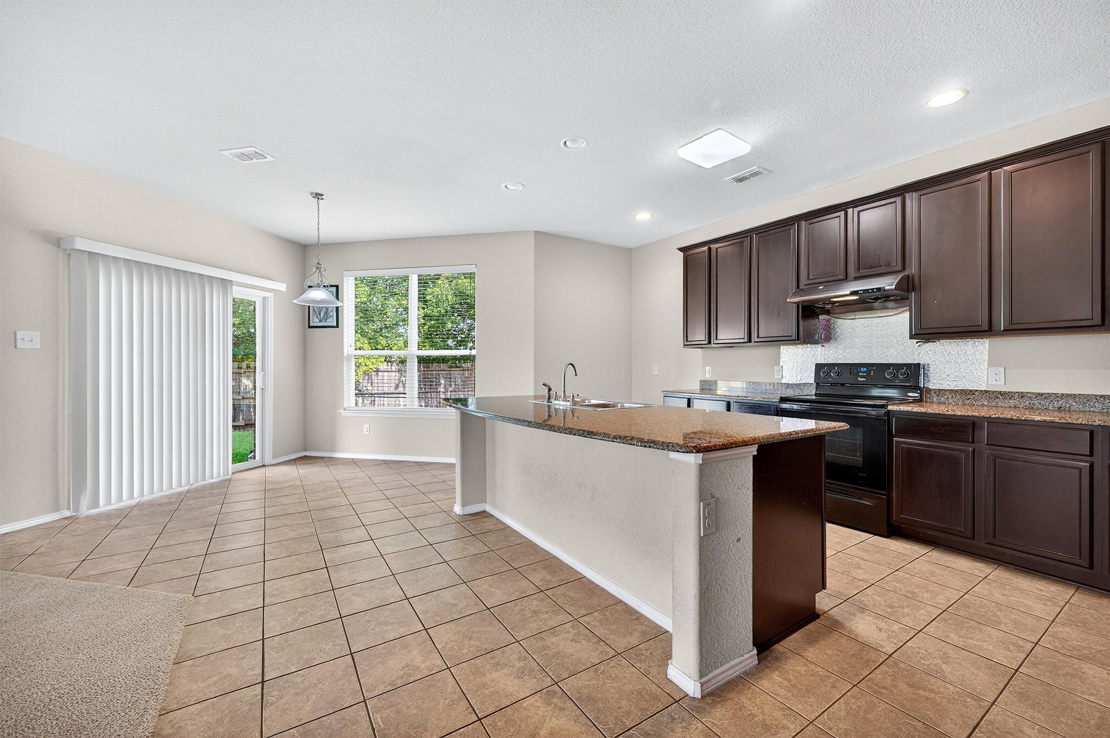 4515 Hummingbird Drive