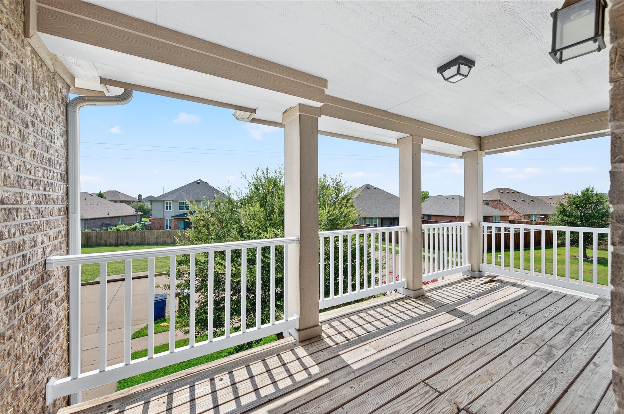 4515 Hummingbird Drive