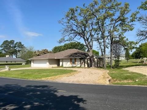 824 Kiowa Drive W Gainesville TX