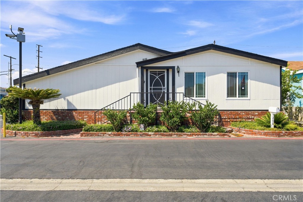 3050 W Ball Rd 200