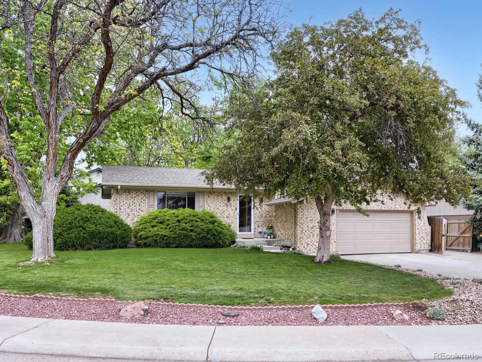 9093 W Warren Drive