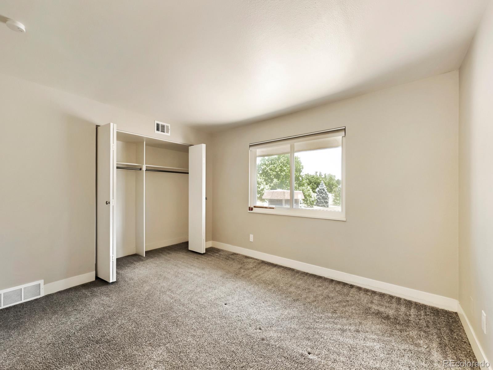 190 E Highline Circle Unit: 202