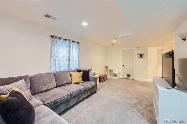 433 Zane Court