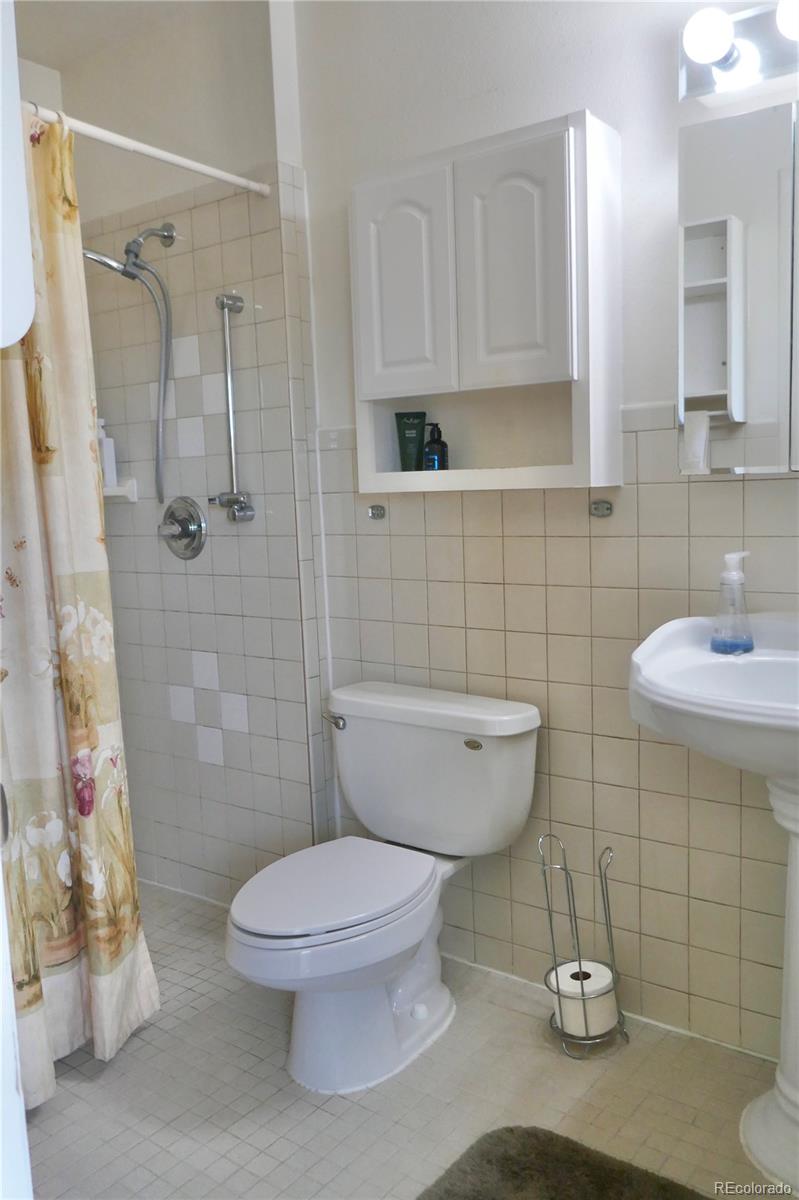 8723 Santa Fe Drive