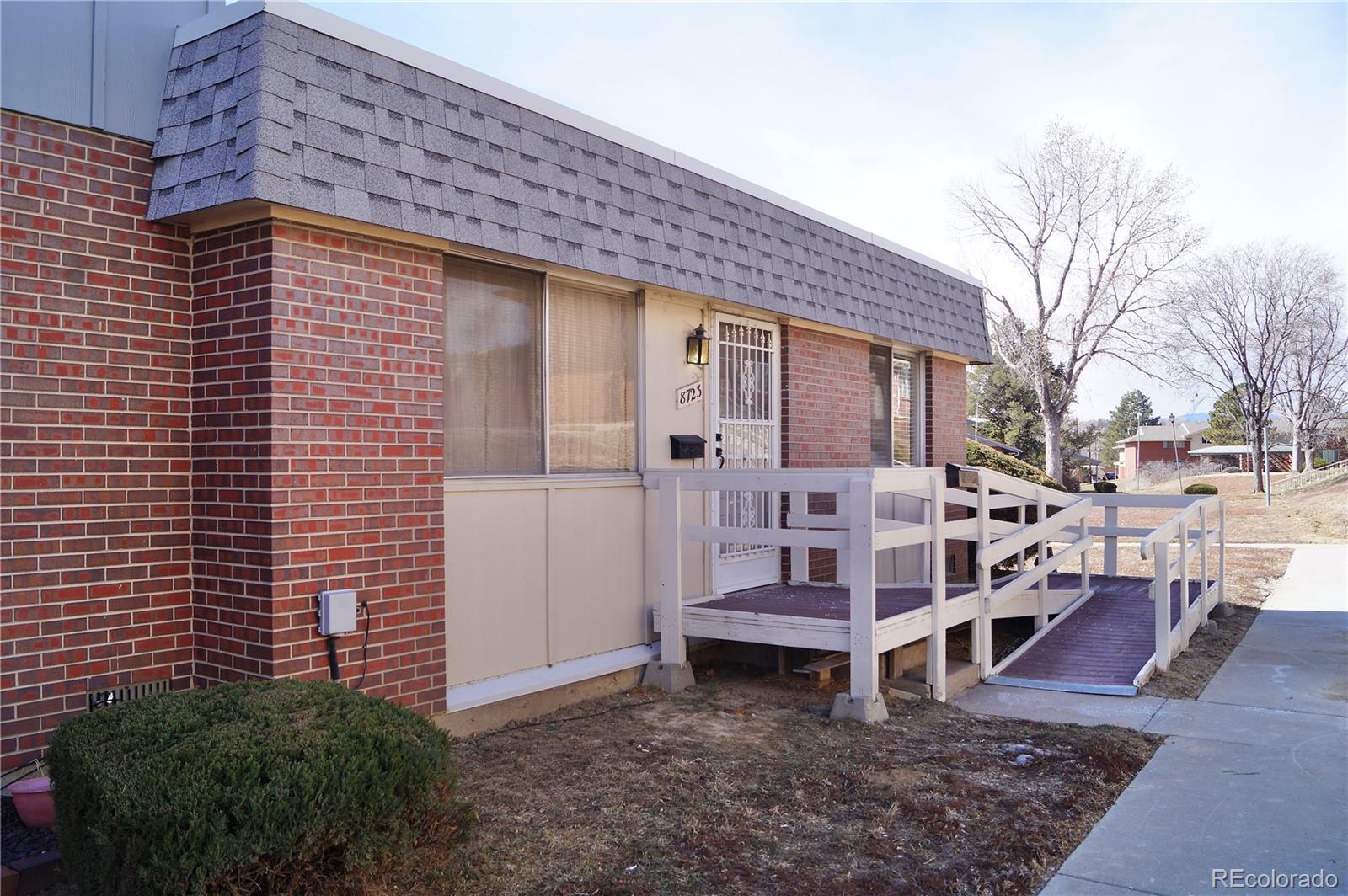 8723 Santa Fe Drive