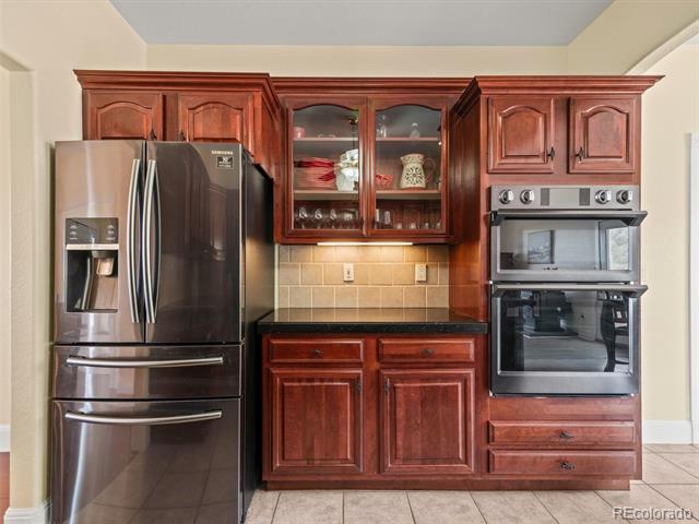 479 Canterbury Court