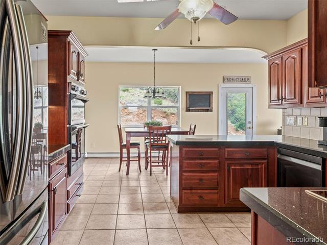 479 Canterbury Court