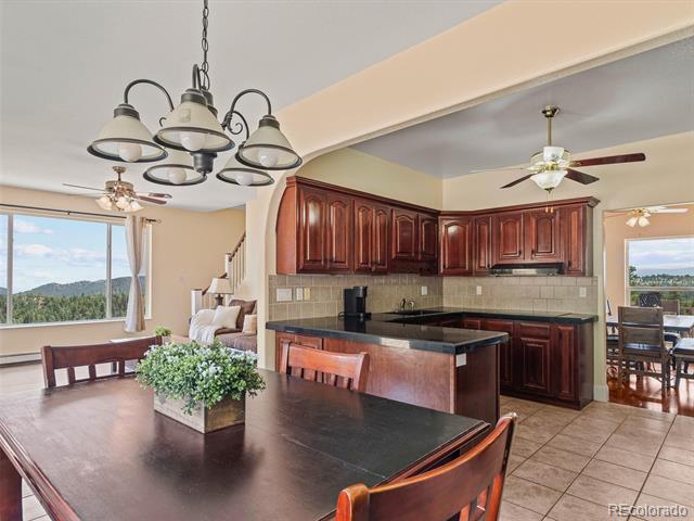 479 Canterbury Court