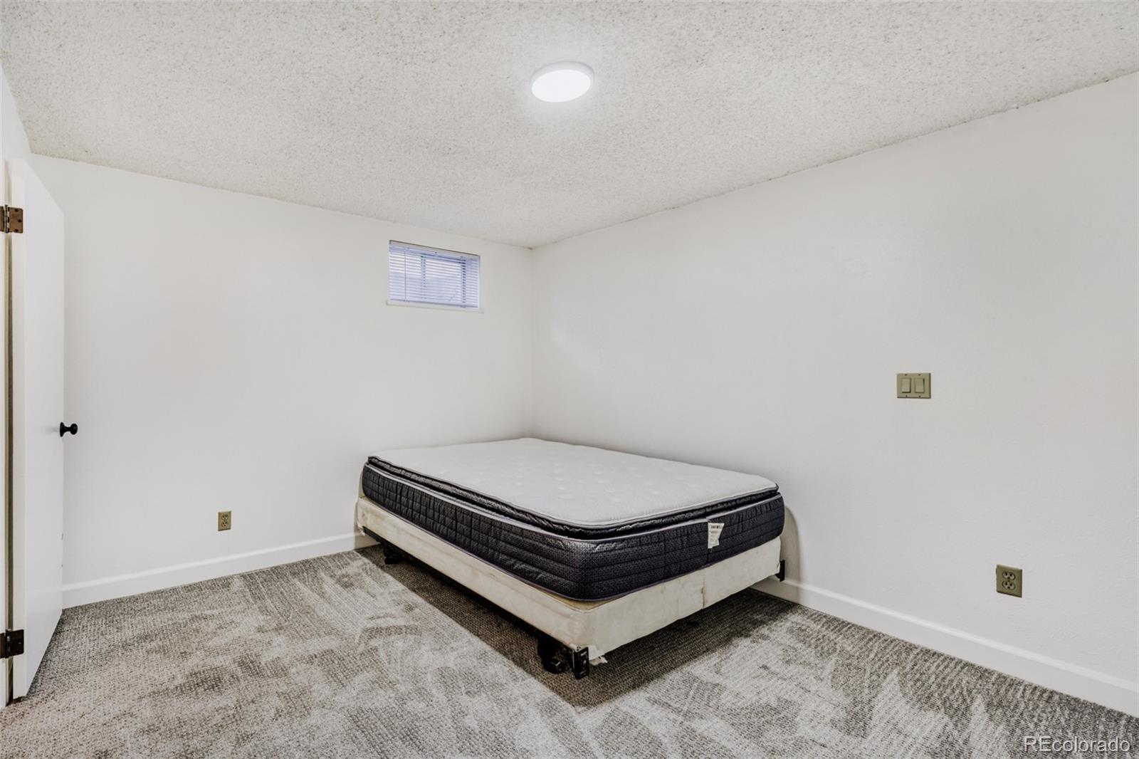 2170 S Flower Street