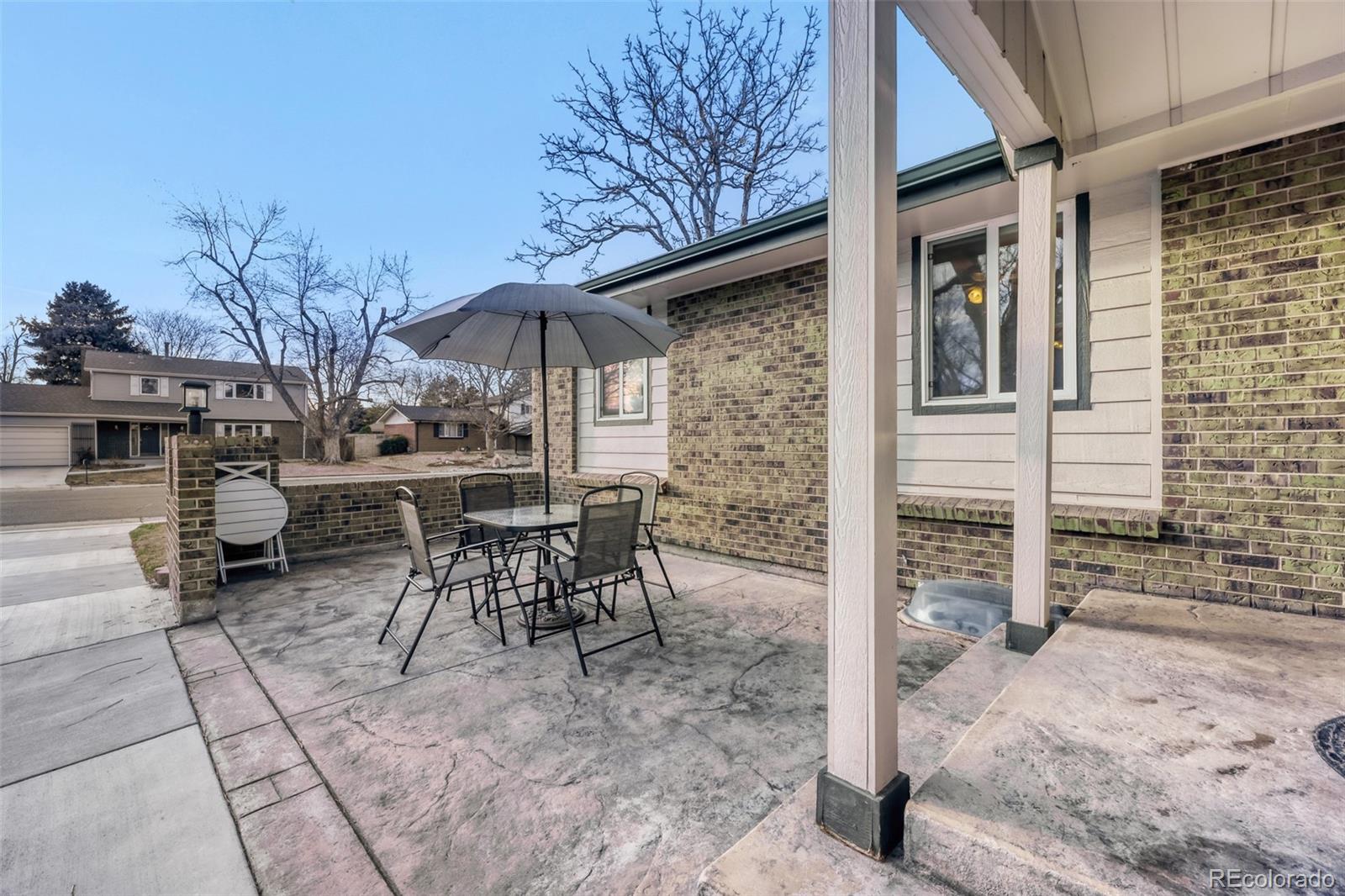 2170 S Flower Street