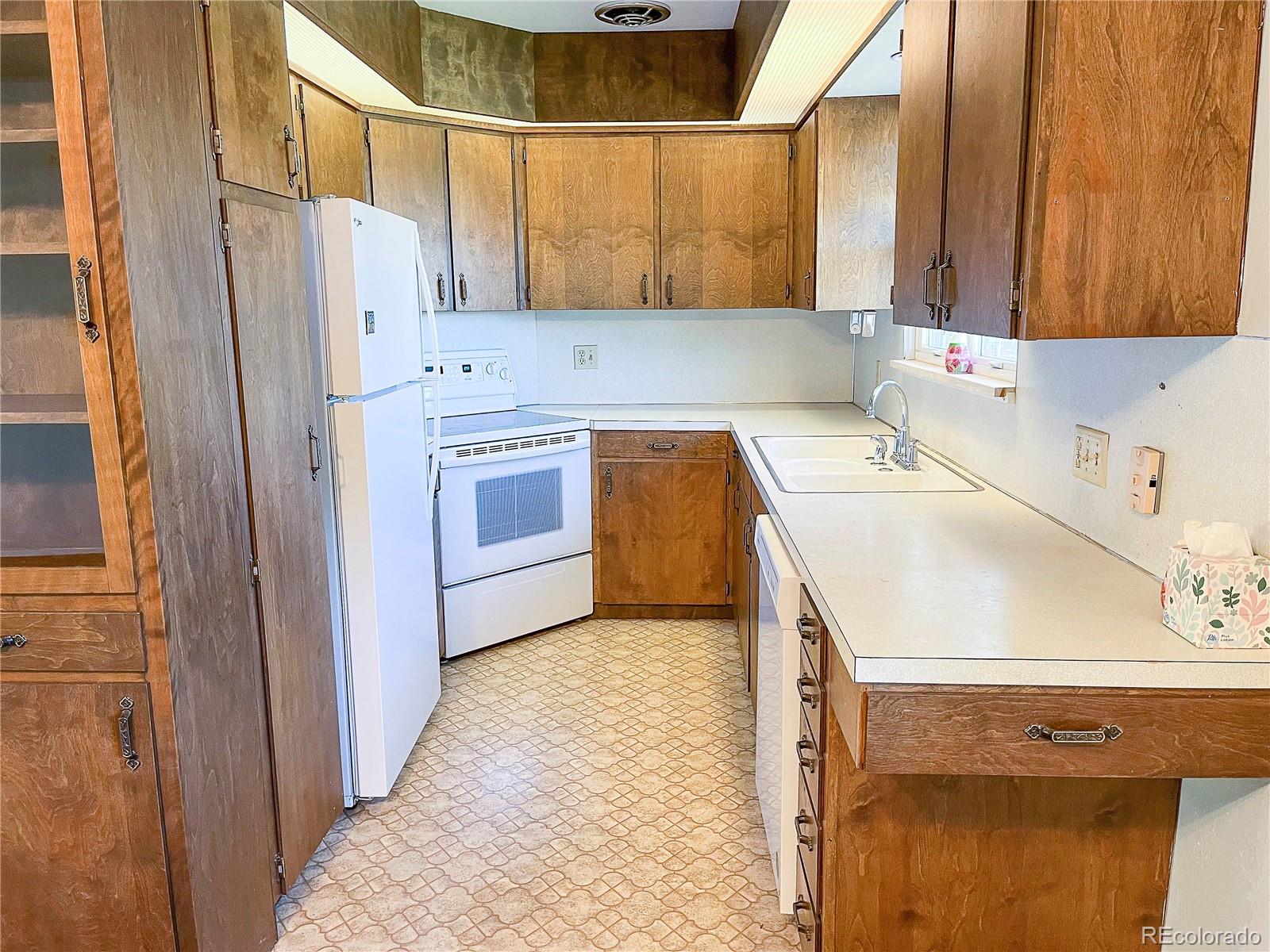 1660 Clinic Drive