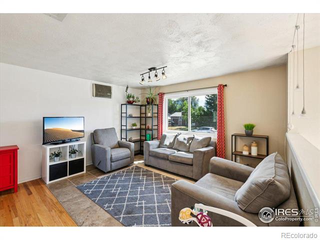 13315 Alcott Circle