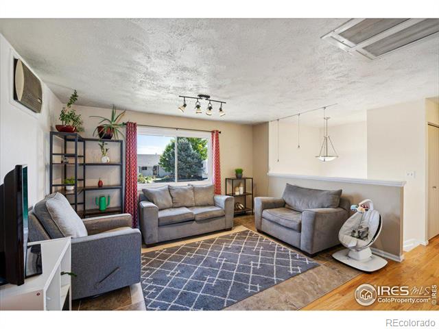 13315 Alcott Circle