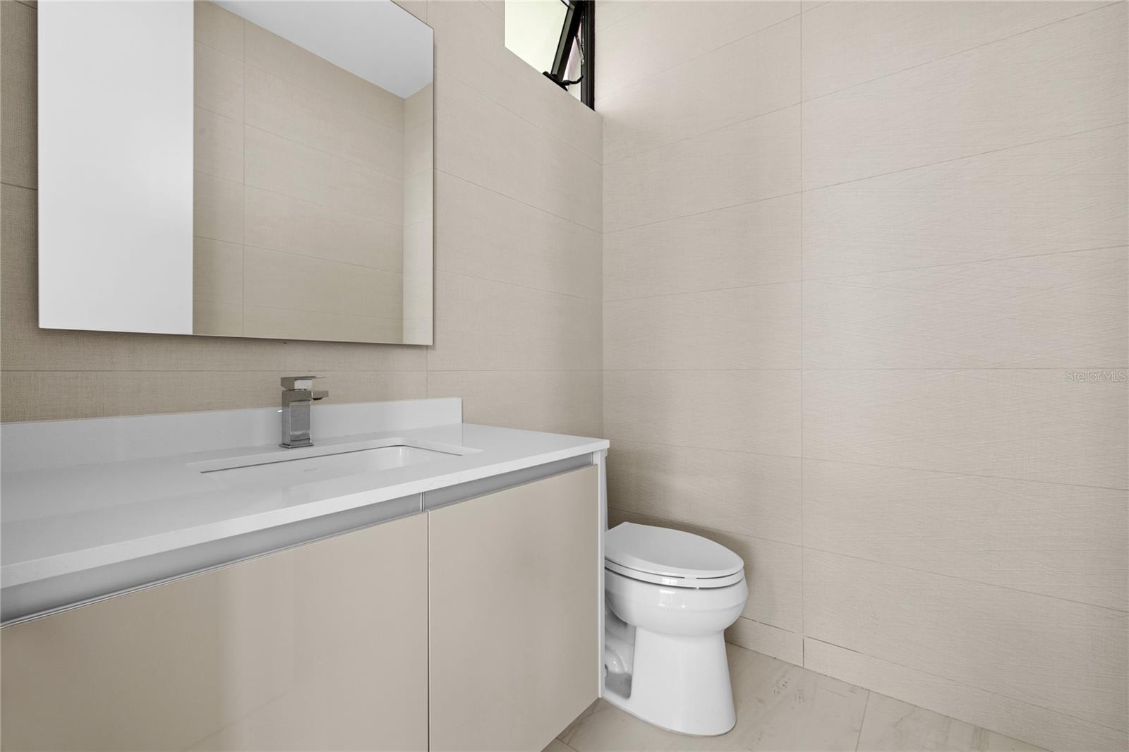 1 RIVIERA PARKVIEW
