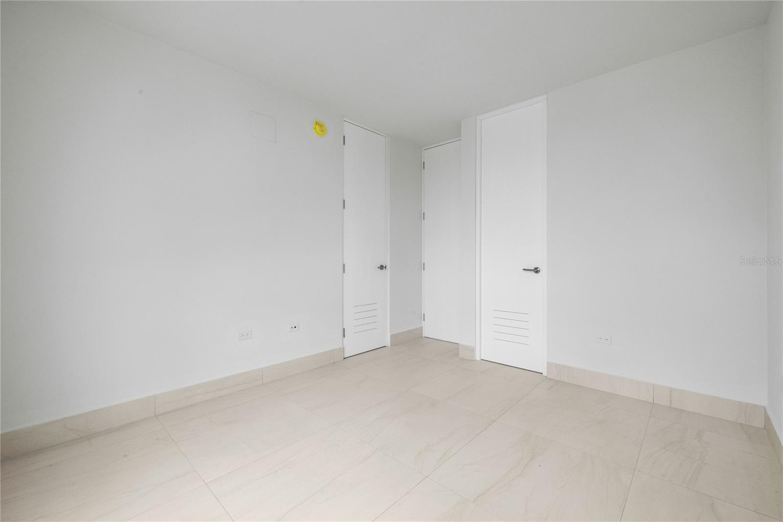 1 RIVIERA PARKVIEW