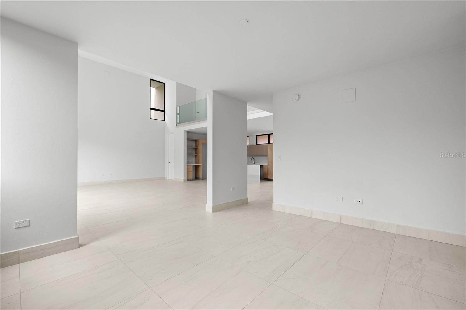 1 RIVIERA PARKVIEW