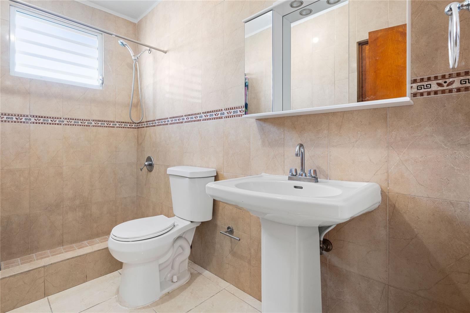517 CLL ARRIGOITIA, HATO REY