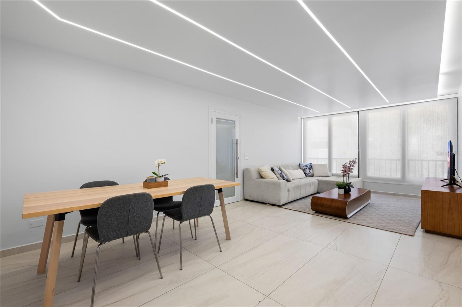 5 CLEMENCEAU ST. #602