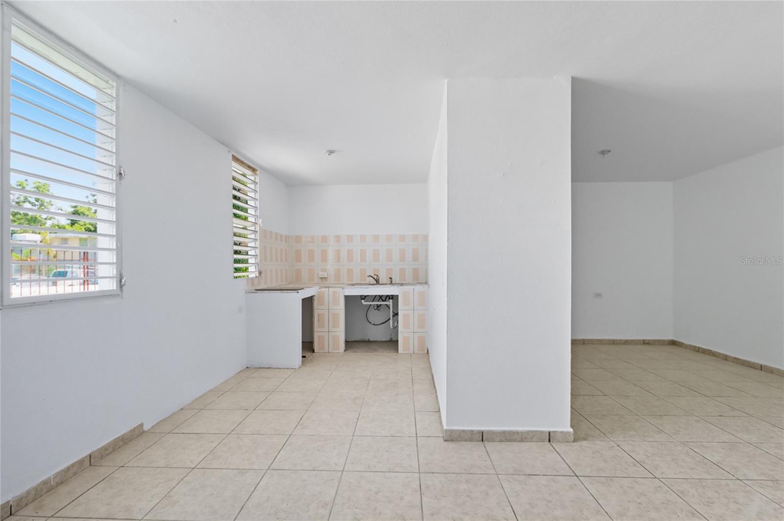 36 RAMON B LOPEZ STREET