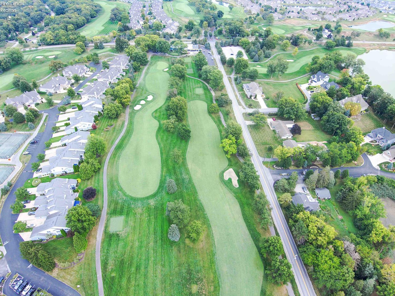 4434 E Harbors Edge Drive