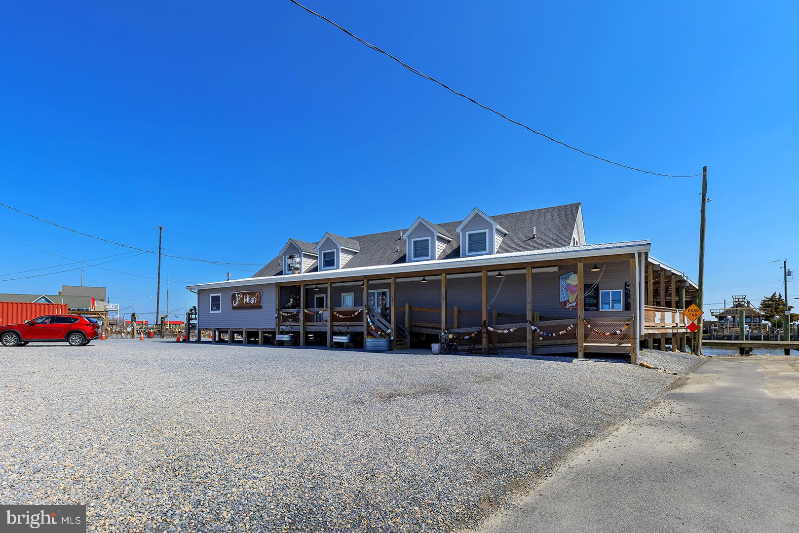16 HUBBARD AVENUE