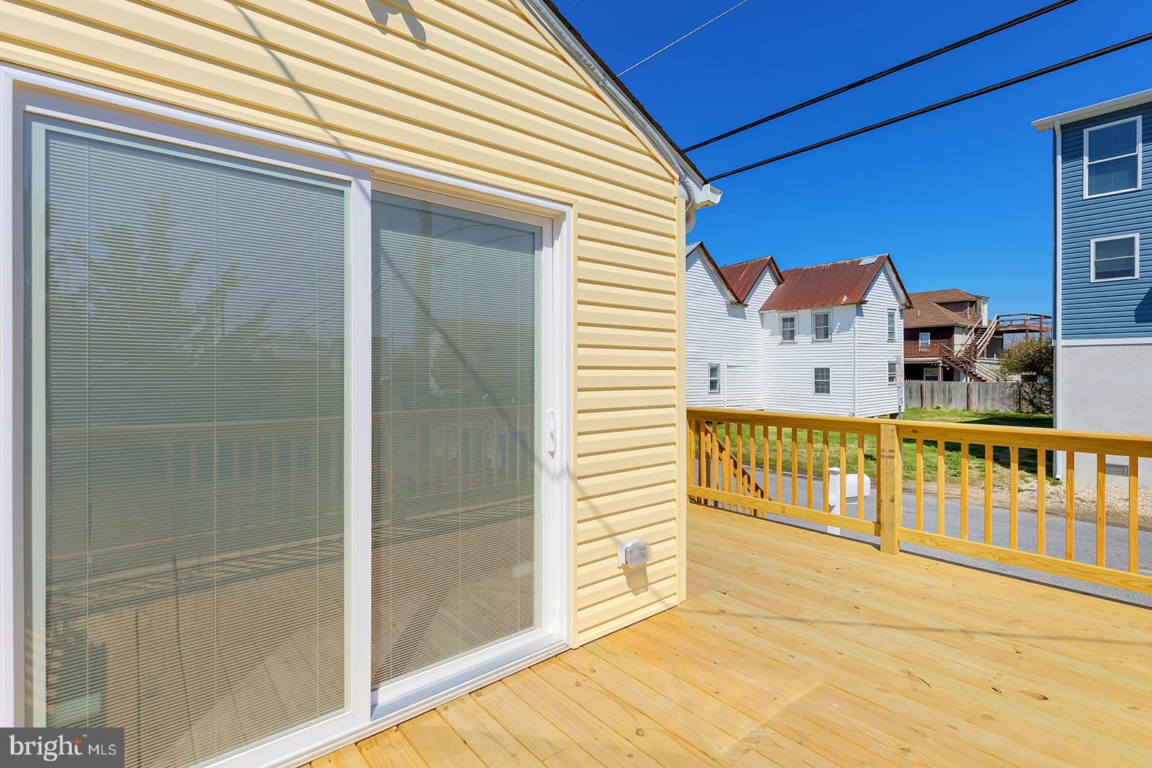 16 HUBBARD AVENUE