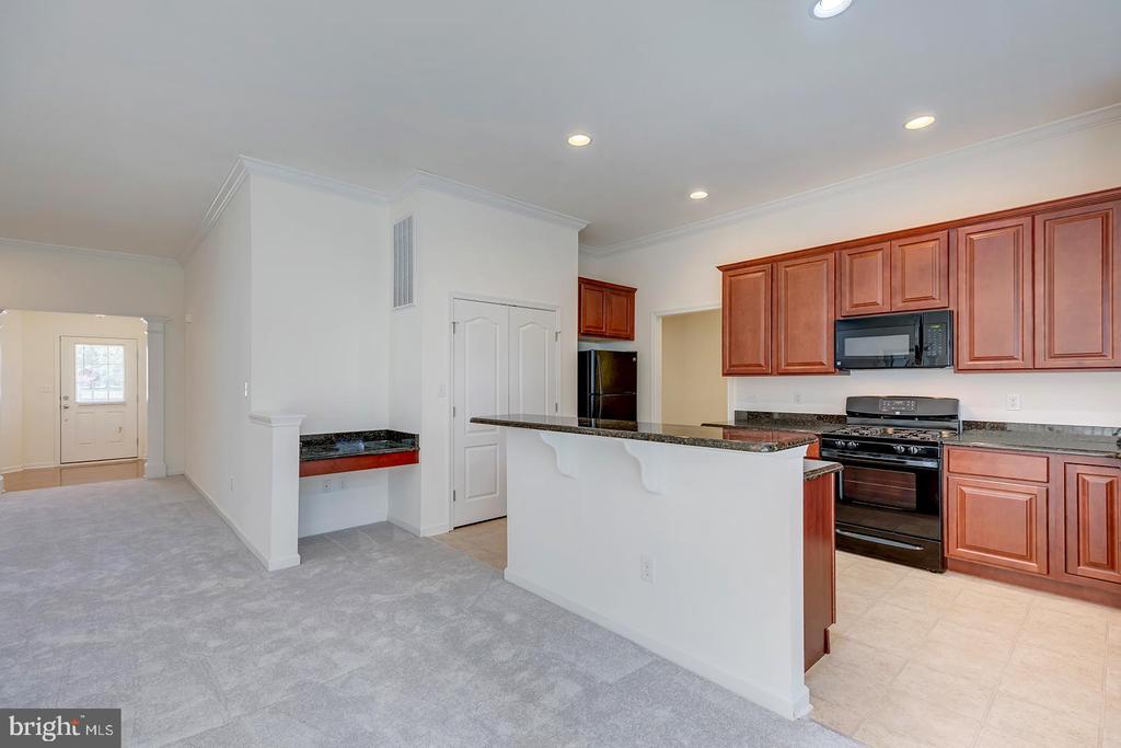 101 BUR OAK DRIVE
