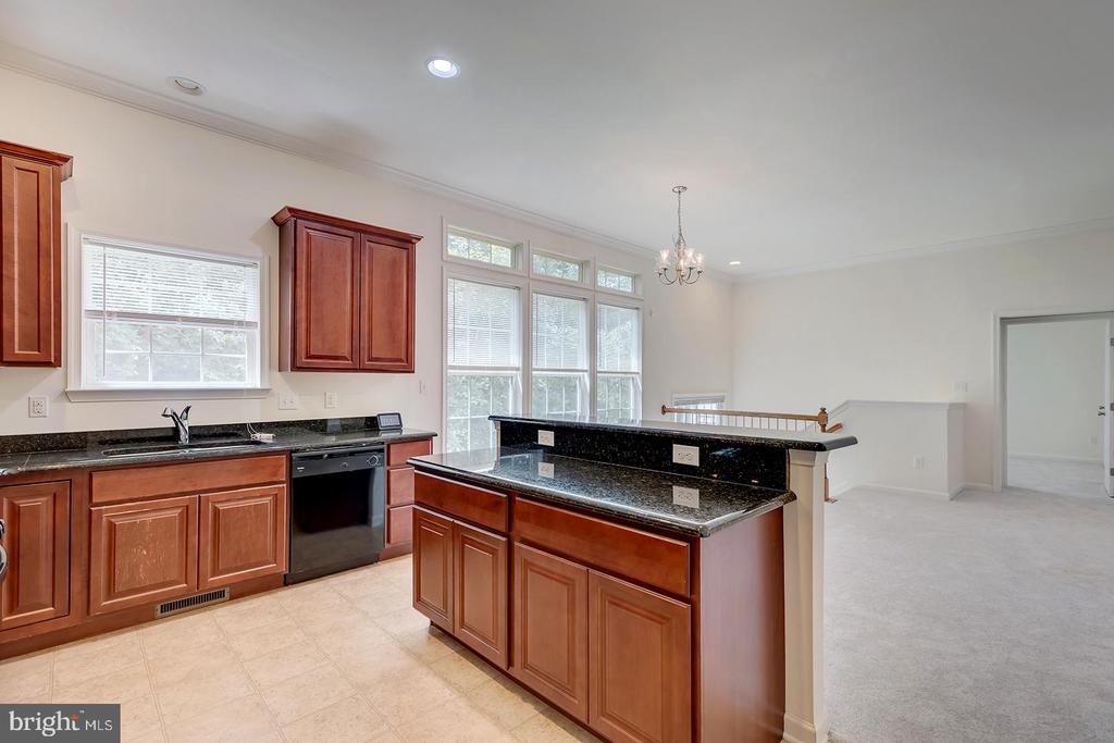 101 BUR OAK DRIVE