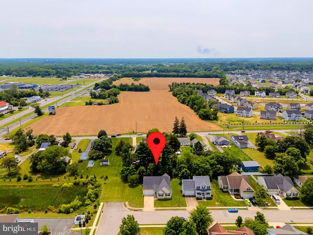 101 BUR OAK DRIVE