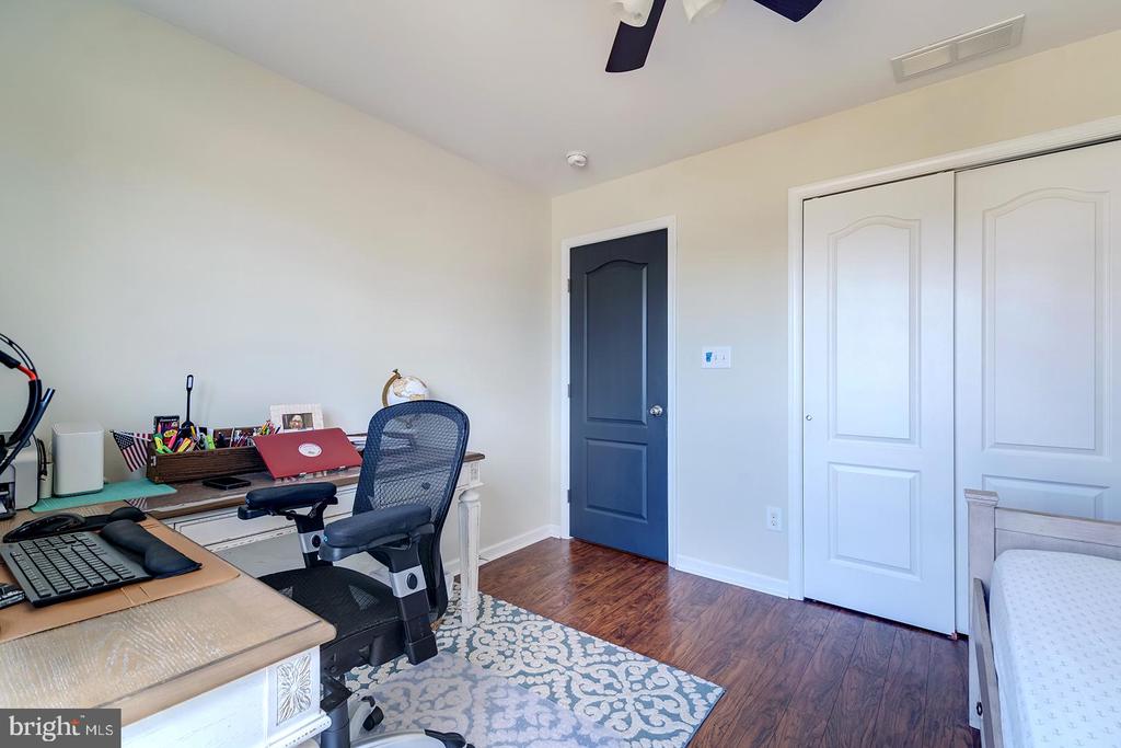 128 S HIGH MEADOW DRIVE