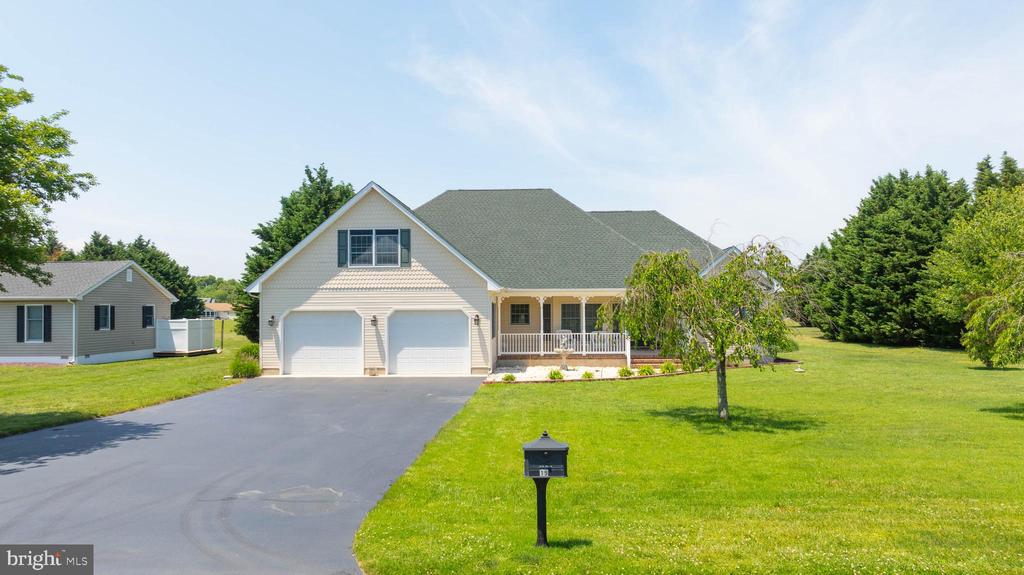 19 TURTLE DOVE DRIVE