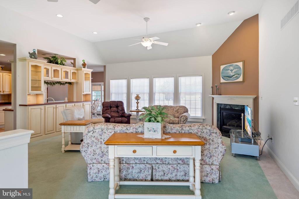 19 TURTLE DOVE DRIVE