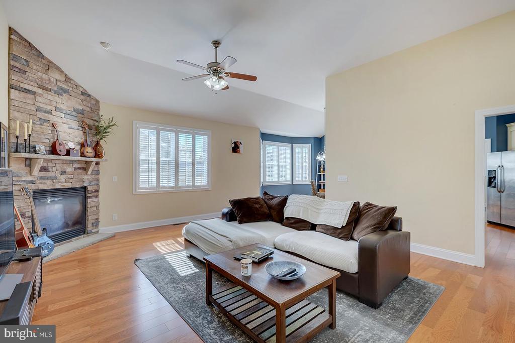 5600 CAMBERLY DRIVE