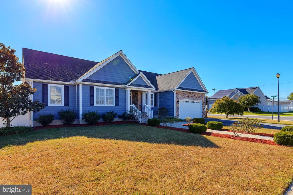 5600 CAMBERLY DRIVE